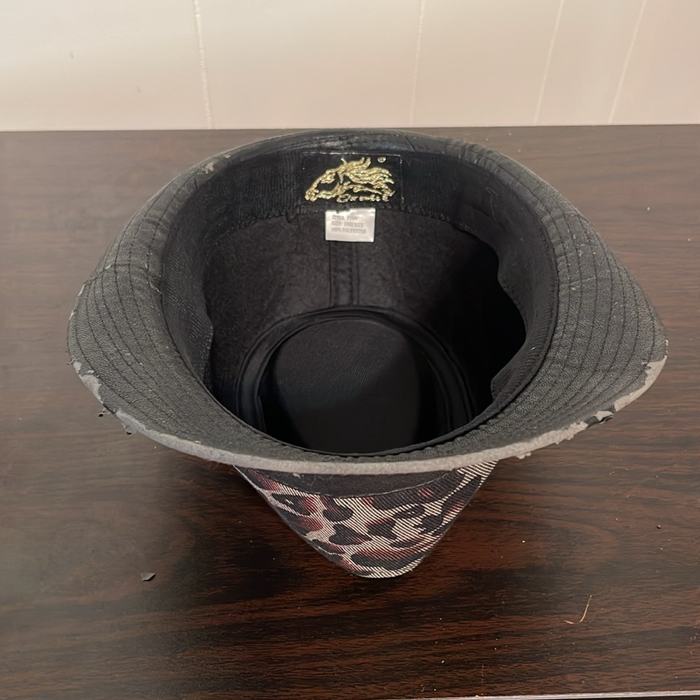 Leopard print fedora with faux leather trim/flower accents - Picture 6 of 11